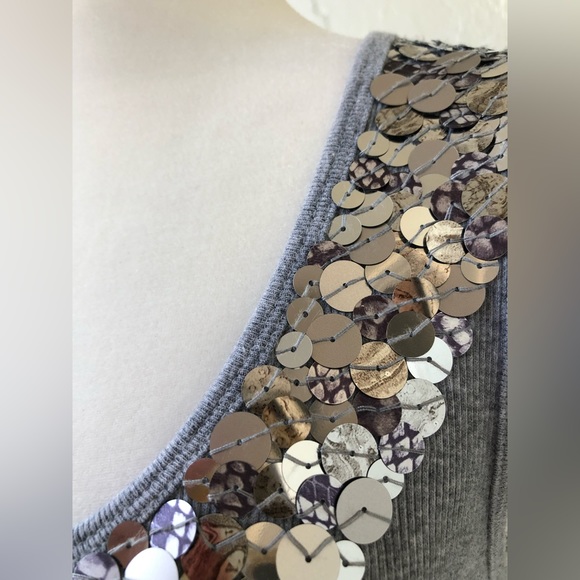 Michael Kors Tank top❤️ - Picture 5 of 7